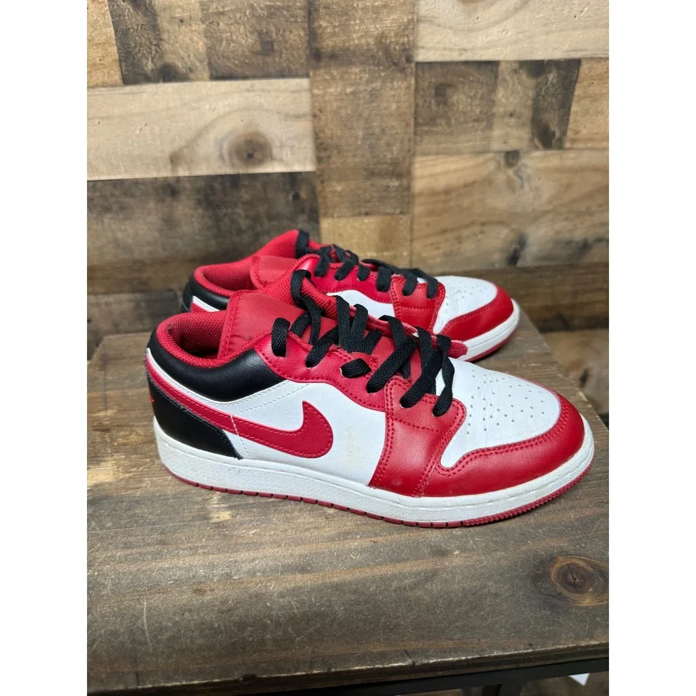Nike Air Jordan 1 Low Chicago Home Gym Red White Black 553560-163 Mens Boys 6Y